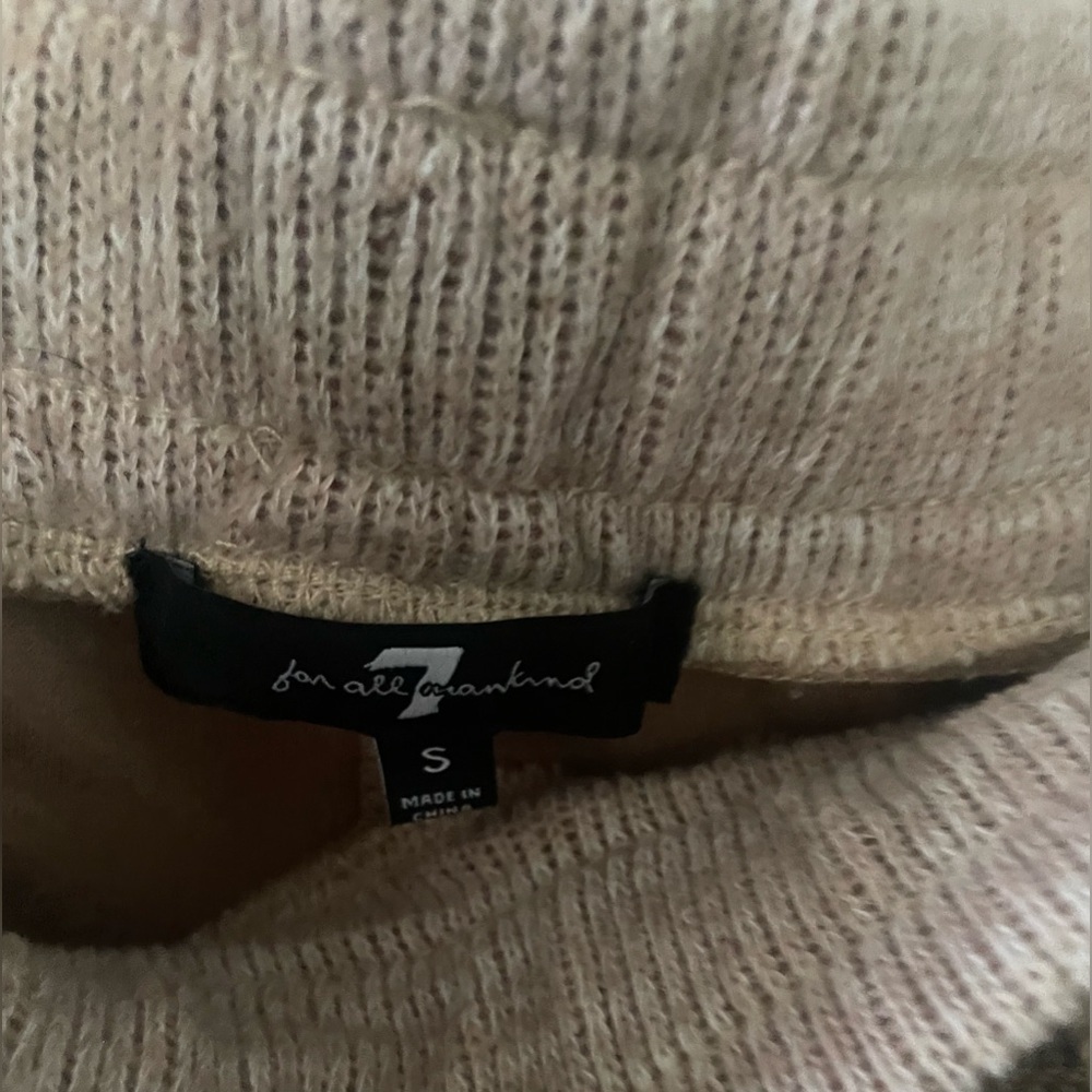 7 For All Mankind Wide-Leg Knit Drawstring Pants in Light Tan/Cream - Picture 2 of 9